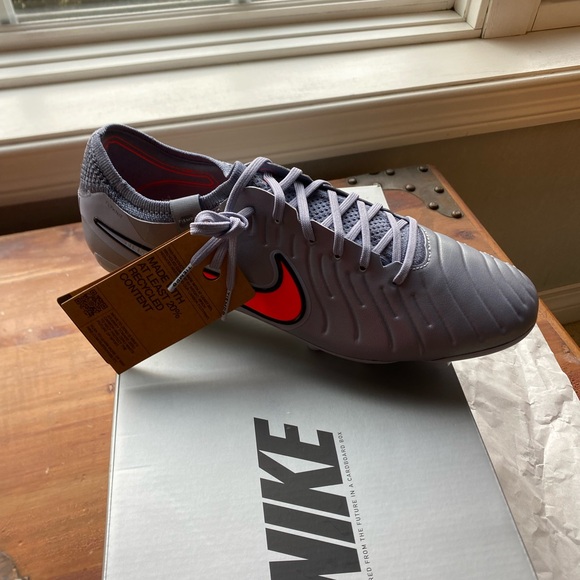 Nike Athletic Shoes with Orange and White Accents - Picture 2 of 4